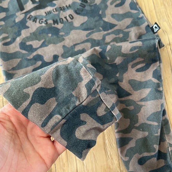 Rags-Camo Onesie-2T - Picture 5 of 5